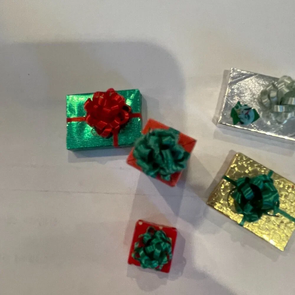 Miniature Dollhouse Wrapped Christmas Gifts Handmade Lot of 5